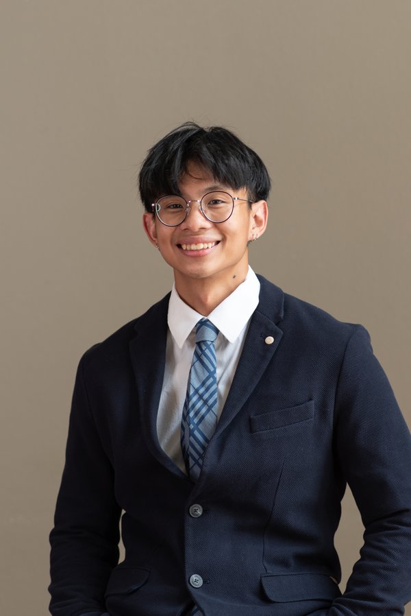 Khanh Le